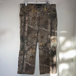 Realtree Brown and Tan Camo Pants Size 38/32 Hunting Fishing Camping Outdoor